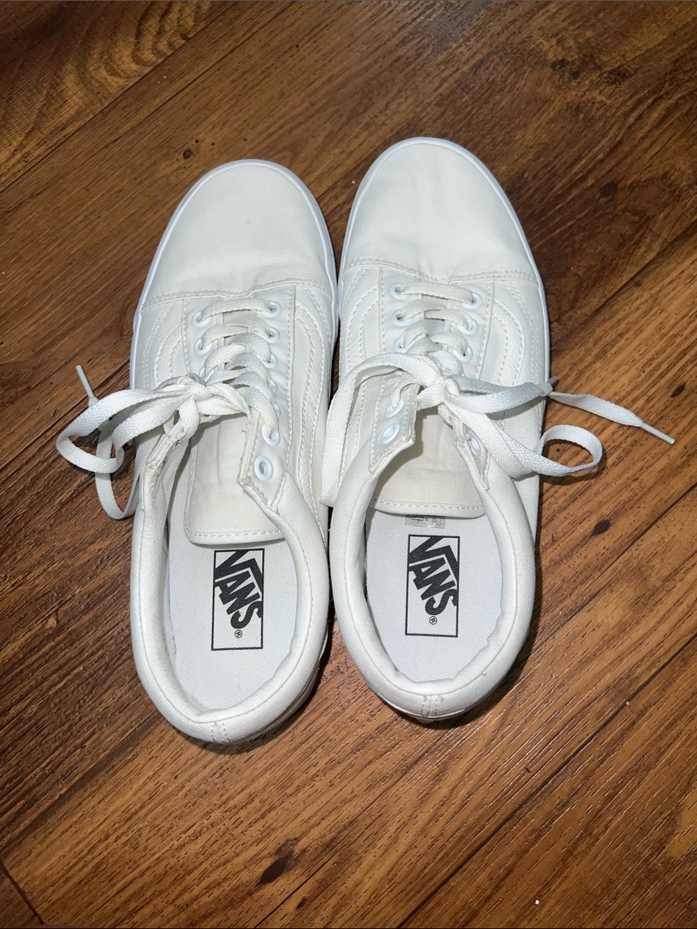 Vans Men’s White Canvas Low-Top Sneakers